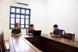 Đối tượng có hành vi hành hung người phụ nữ mang thai ra trình diện