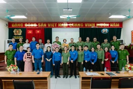 Đoàn thanh niên Bệnh viện Da liễu Hà Nội và Công an phường Văn Miếu Quốc Tử Giám ký kết chương trình phối hợp