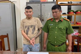 Bắt đối tượng dùng dao chém 3 người bị thương