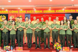 Xây dựng đội ngũ cán bộ, chiến sĩ Công an Thủ đô “vừa hồng, vừa chuyên”