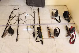 Cận cảnh 'kho trang bị khủng' của nhóm chuyên trộm chó