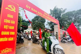 Triển khai lực lượng bảo vệ tuyệt đối an toàn ngày bầu cử