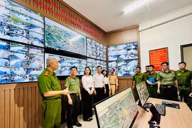 Ra mắt mô hình camera "An ninh thông minh - Bình yên cuộc sống" và Trung tâm chỉ huy bản đồ số