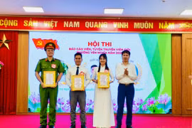 Gắn công tác tuyên truyền, quán triệt Nghị quyết của Đảng với nhiệm vụ bảo đảm an ninh trật tự