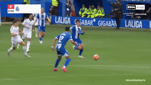 Mbappe phạm lỗi thô bạo