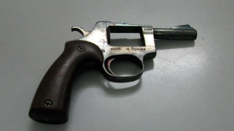 Khẩu súng Dũng 'ben' thường mang theo bên người