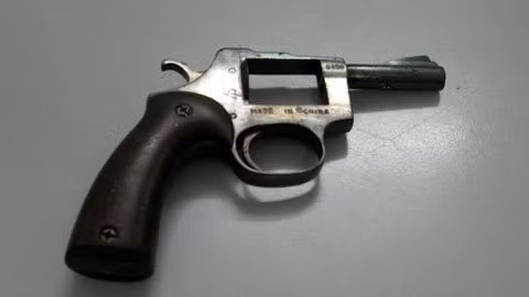 Khẩu súng Dũng 'ben' thường mang theo bên người