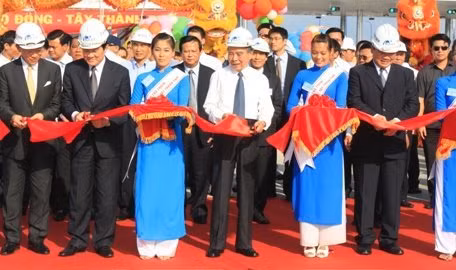 Cắt băng khánh thành hầm Thủ Thiêm