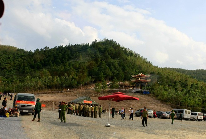 Gấp rút bảo vệ mộ Đại tướng Võ Nguyên Giáp trước siêu bão Hải Yến ảnh 1