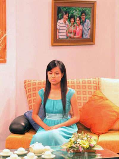 Hoàng Thuỳ Linh biến thành "quả bom sexy" ảnh 5