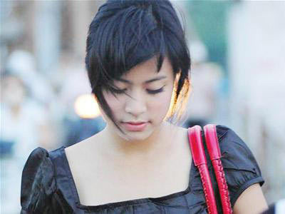 Hoàng Thuỳ Linh biến thành "quả bom sexy" ảnh 6