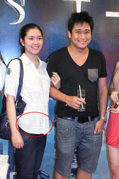 Vợ chồng Minh Tiệp đã "ăn cơm trước kẻng" (Hình khoanh tròn màu đỏ). Ảnh Giáo dục Việt Nam Vợ chồng Minh Tiệp đã "ăn cơm trước kẻng" (Hình khoanh tròn màu đỏ). Ảnh Giáo dục Việt Nam