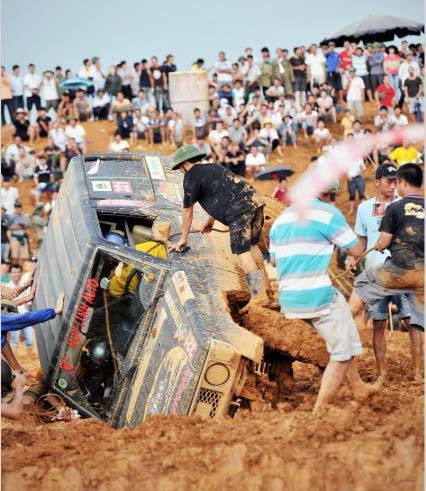 Nóng bỏng cuộc đua xe offroad ảnh 3