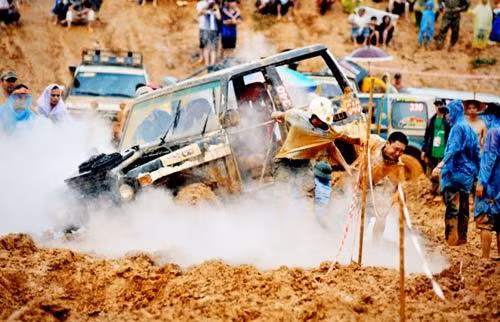Nóng bỏng cuộc đua xe offroad ảnh 1