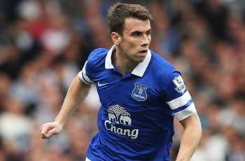 Bộ ba Liverpool lọt vào “Đội hình của năm” ảnh 2