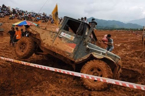 Nóng bỏng cuộc đua xe offroad ảnh 7