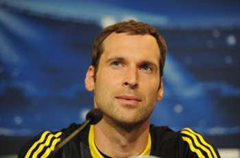 Bộ ba Liverpool lọt vào “Đội hình của năm” ảnh 1