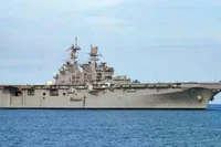 Tàu đổ bộ USS Tripoli đóng vai trò quyết định trong giai đoạn mới của chiến dịch chống Iran