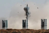 Tên lửa mục tiêu RM-48U lần đầu được sử dụng để tấn công mặt đất