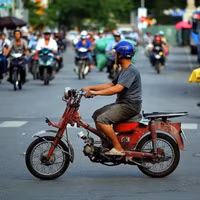 Podcast: Hà Nội lên phương án hỗ trợ người thu nhập thấp đổi xe máy cũ không đạt chuẩn