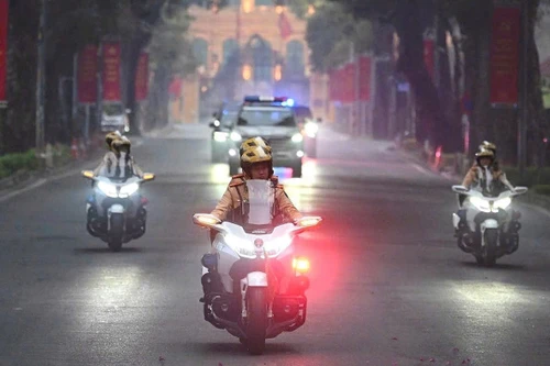 Giữ vững “mạch giao thông” trong những ngày hội lớn của đất nước