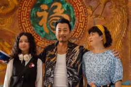 Trước ngày công chiếu, “Đại tiệc trăng máu 8” tranh giải ở LHP Viễn Đông Udine