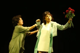  “Bà bầu” Mỹ Uyên với lựa chọn mạo hiểm, chưa có tiền lệ cho mùa diễn Tết