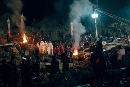 Hậu trường phim kinh dị “Phí Phông: Quỷ máu rừng thiêng”