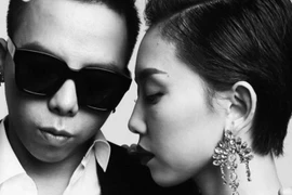 Tóc Tiên và Hoàng Touliver chính thức ly hôn 