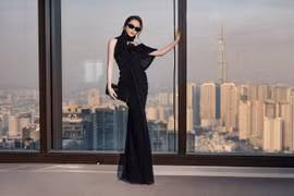 Lý Nhã Kỳ tỏa sáng tại show Đỗ Long Emerge