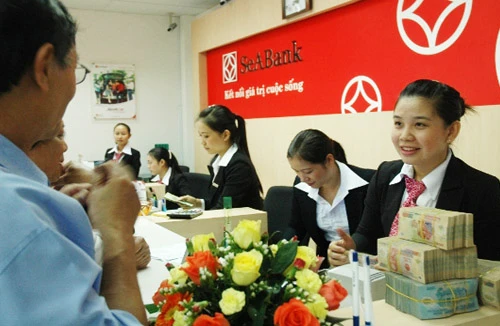 Ưu đãi cho khách hàng tiết kiệm gửi góp