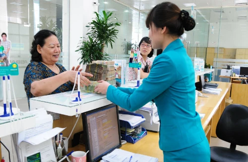 Sẵn sàng thực hiện mọi biện pháp ổn định thị trường tiền tệ