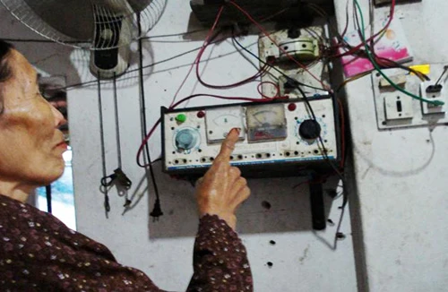 Hộ nghèo được hỗ trợ 42.000 đồng tiền điện mỗi tháng