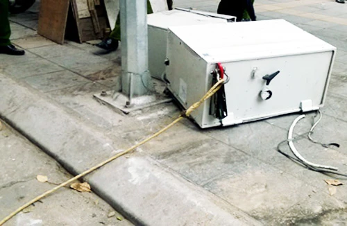  Vì sao kẻ gian không kịp lấy tiền, vụ phá cây ATM ngân hàng Maritime Bank?