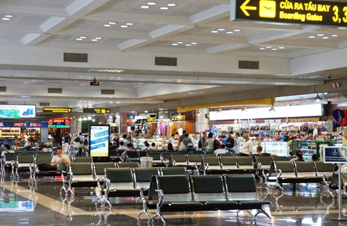 Sẽ xử lý vi phạm liên quan chậm, hủy chuyến