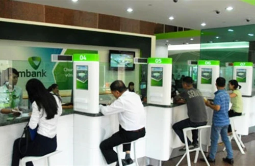 Vietcombank triển khai dịch vụ thu ngân sách qua ATM 
