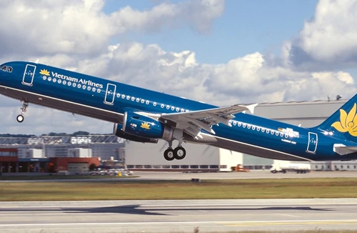 Vietnam Airlines có thêm 1 máy bay Airbus A321-200 