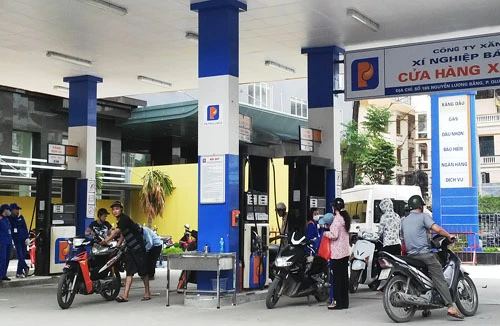 Giá xăng dầu có thể ổn định đến hết tháng 9