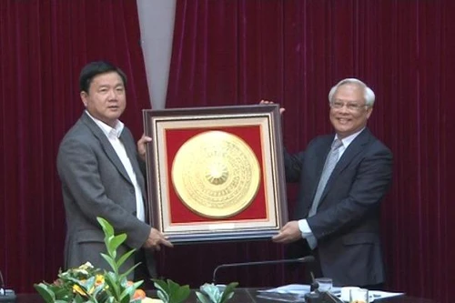 Đoàn công tác Quốc hội chúc Tết Uỷ ban An toàn Giao thông Quốc gia