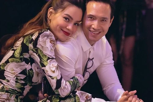 Hồ Ngọc Hà hạ sinh 1 trai 1 gái 