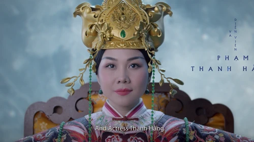 Siêu mẫu Thanh Hằng làm phim dã sử lấy cảm hứng từ Thái hậu Dương Vân Nga