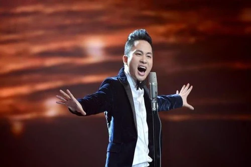 Xúc động với MV Tùng Dương hát về nỗi đau của người dân miền nước lũ 