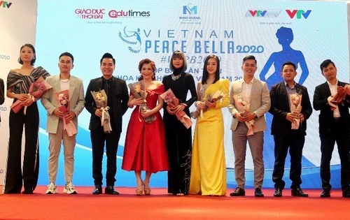 “Hoa khôi Hòa bình Việt Nam” nói không với thí sinh thẩm mỹ 