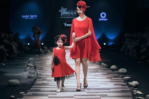 Hàng loạt nhà thiết kế tên tuổi tham gia "Vietnam Junior Fashion Week 2020"