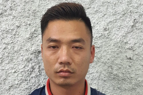 Bắt đối tượng cất giấu ma túy trong nhà nghỉ