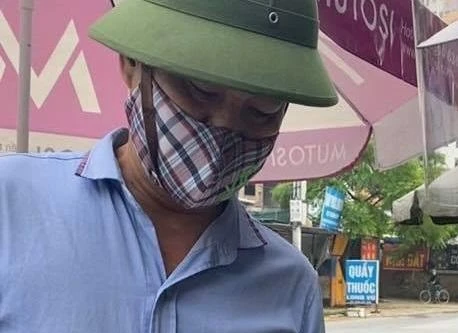 Chốt phòng chống dịch phát hiện người đàn ông giấu ma túy trong ví 