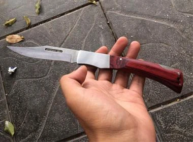 Gã thợ xăm đâm chết người đã ra đầu thú