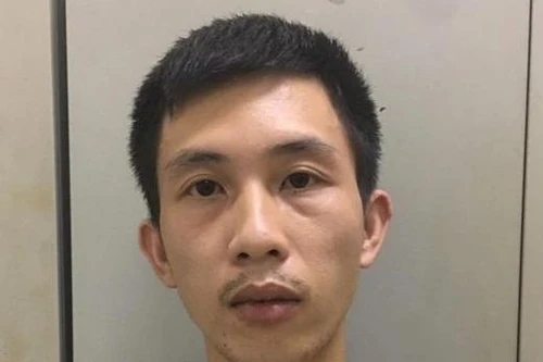 Mượn xe máy mang đi cầm cố để lấy tiền trả nợ