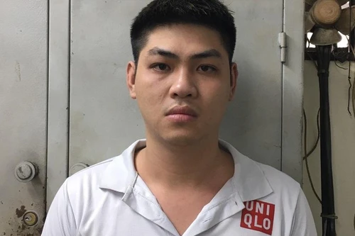 Bắt gã thanh niên giở trò đồi bại với bé gái dưới 16 tuổi