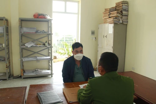 Tài xế xe container đâm chết người rồi lái xe rời khỏi hiện trường